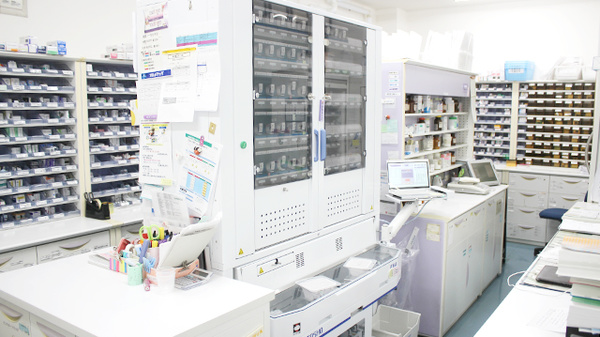 ホテヤ薬局本店の調剤室