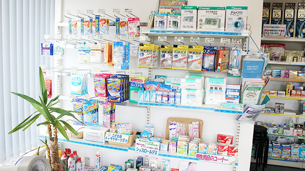 ホテヤ薬局東台店の雑貨品