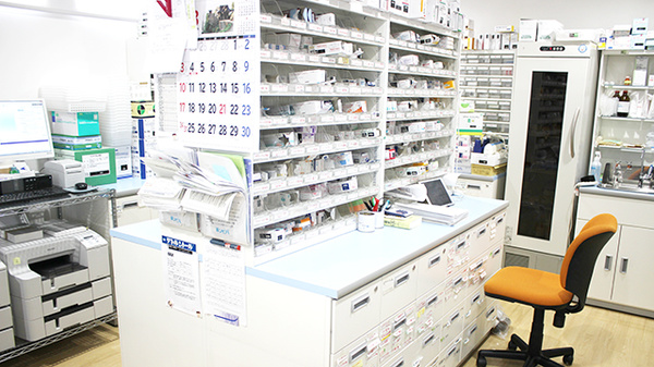 ホテヤ薬局東台店の調剤室