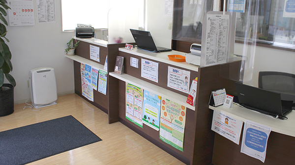 ホープ薬局嶋店の受付/カウンター