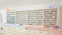 蔵王サン薬局の薬棚