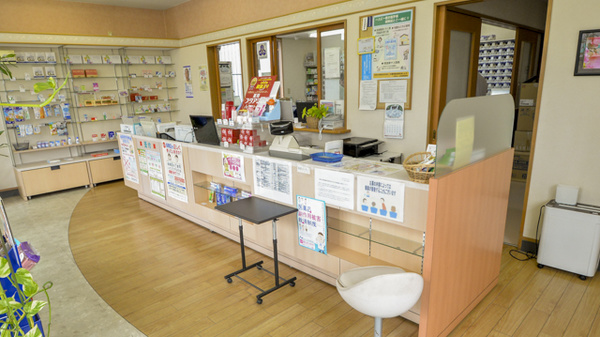 スマイル薬局天童東店の受付/カウンター