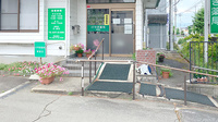 けやき薬局東根店の入口
