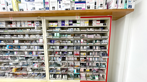 薬棚