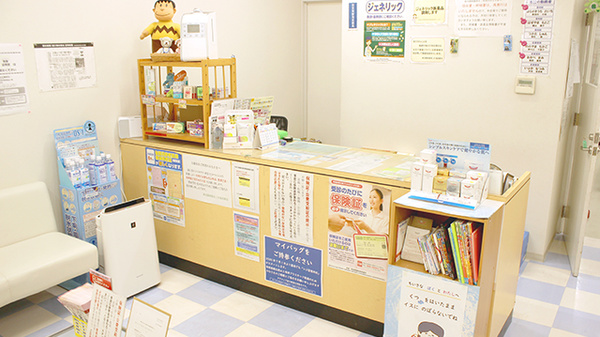 奥羽調剤薬局ＪＲ福島駅店の受付/カウンター
