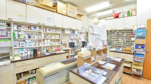 郡山調剤薬局虎丸店の調剤室