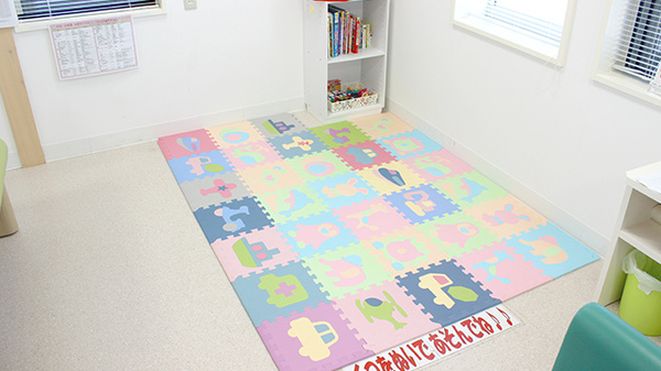 奥羽調剤薬局鳴神店のキッズ用設備