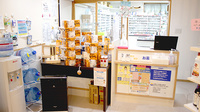 すず薬局　かおりやま店の受付/カウンター