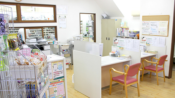 アップル薬局　内郷店の受付/カウンター