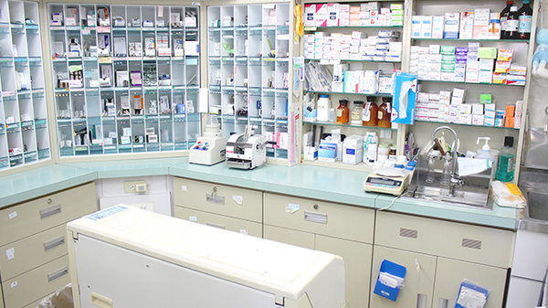 たけうち調剤薬局駅前店の調剤室