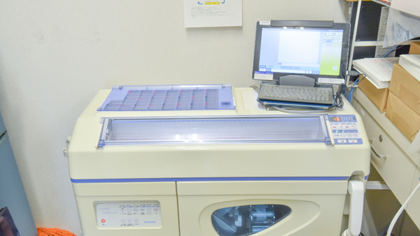 保原薬局梁川東店の調剤器具