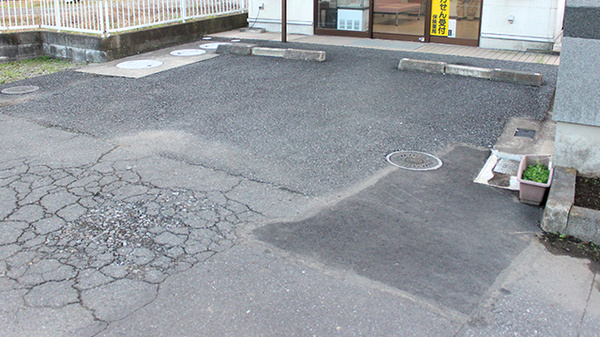 オリオン薬局の駐車場