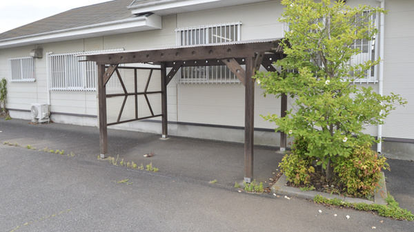 大成堂薬局中根店の駐輪場