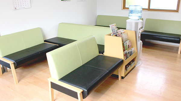 パンジー薬局の待合スペース