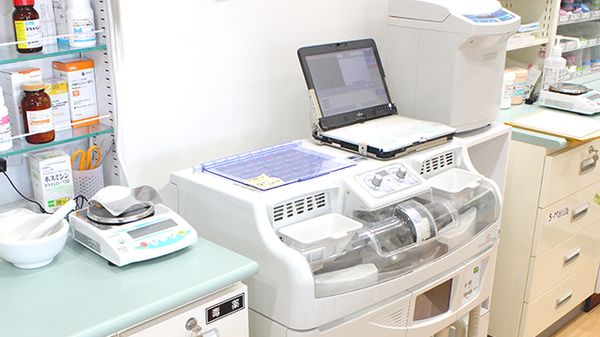 パンジー薬局の調剤器具