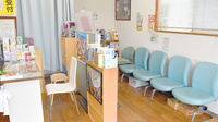 二の宮薬局野中店の待合スペース