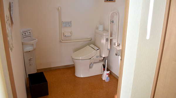 花・花薬局伊勢崎境店のお手洗い