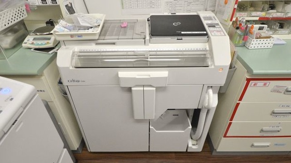 菅谷薬局の調剤器具