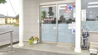 つばさ薬局の入口