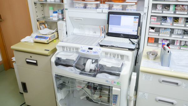 エンドー薬局あざみ店の調剤器具