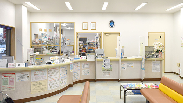 あおい調剤薬局 川越鴨田店の受付/カウンター