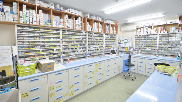 あやめ薬局川越店の調剤室