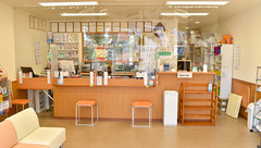 アルファ薬局三郷店の受付/カウンター