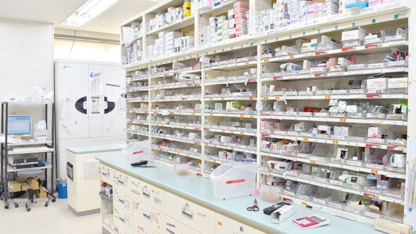 第一薬局の調剤室