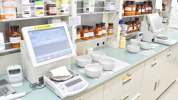 第一薬局の調剤器具