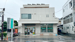 ミヤノ薬局の外観