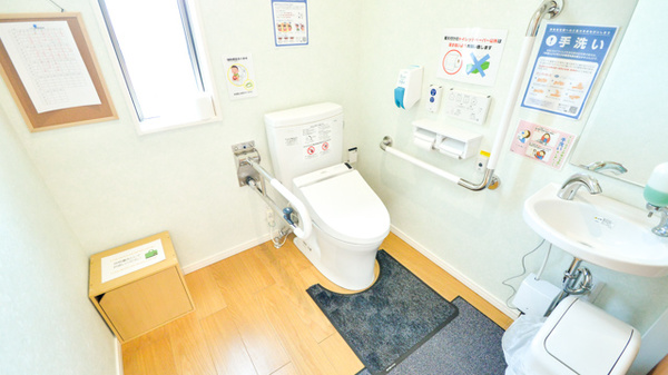 アカネ薬局１号店のお手洗い