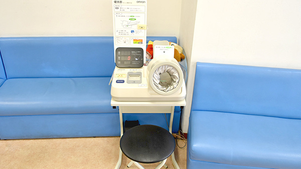 城西大学薬局　毛呂本郷店の血圧計