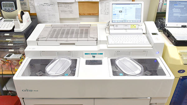城西大学薬局　毛呂本郷店の調剤器具