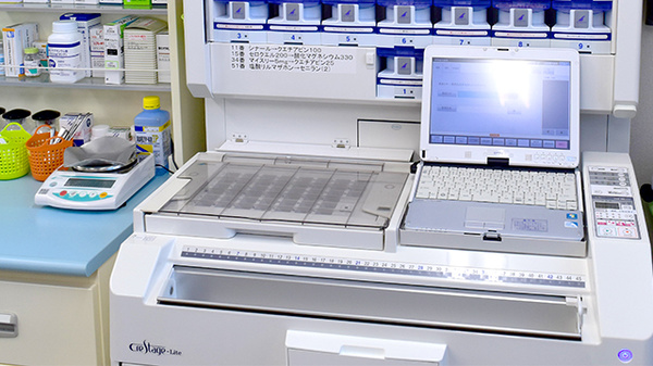武蔵藤沢薬局の調剤器具
