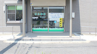 ゆみ薬局富士見店の入口