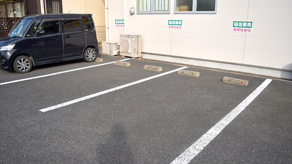 稲垣薬局　熊谷店の駐車場