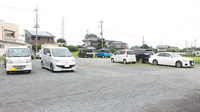 有限会社　フラワー薬局の駐車場