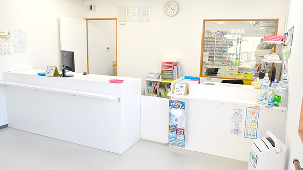 えびす堂薬局の受付/カウンター