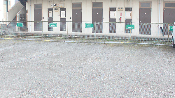 薬樹薬局　東松山の駐車場
