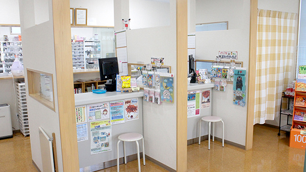 あすなろ薬局大越店の受付/カウンター