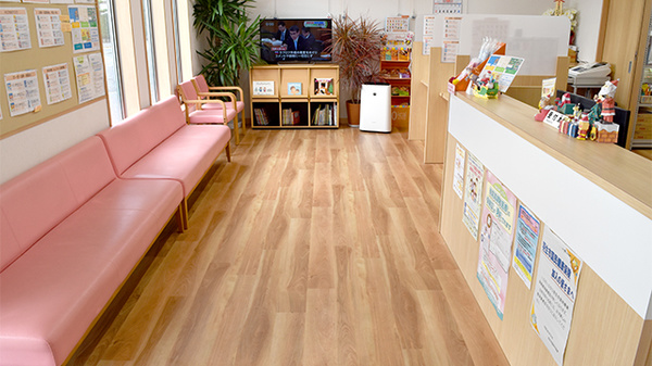 のぞみ薬局の待合スペース