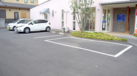 中央薬局　国済寺店の駐車場