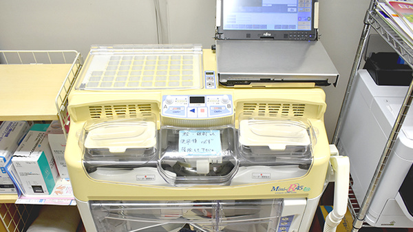 新都心フィット薬局の調剤器具
