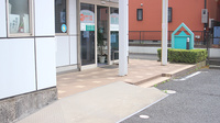 瑞穂の杜薬局の入口