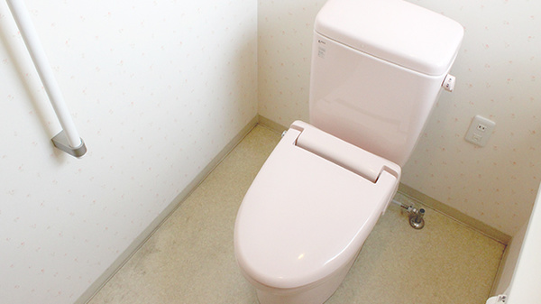 はるのみち薬局のお手洗い