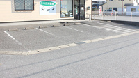 くりの木薬局の駐車場