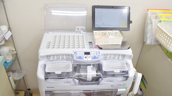 つつじ薬局大網店の調剤器具
