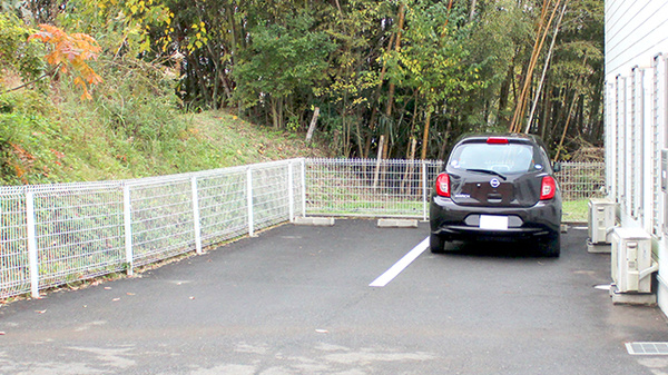 サンメディカルひなた薬局の駐車場