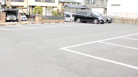 くらなみ薬局の駐車場