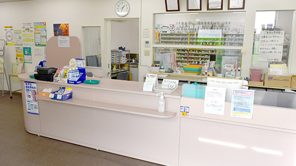 ヤマグチ薬局　柏高田店の受付/カウンター